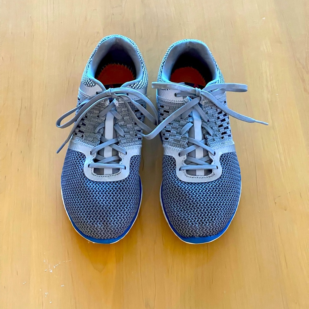 REEBOK ATHLETIC SHOES